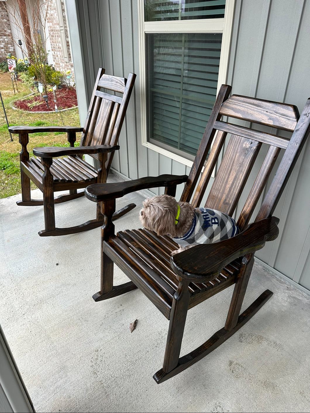 3 rocking chairs mahogany sealed deposit